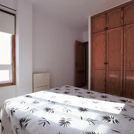 Apartman Beachfront With Panoramic Sea Views *
